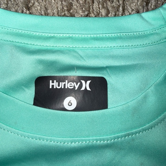 Hurley Rash Guard Set - Picture 3 of 9